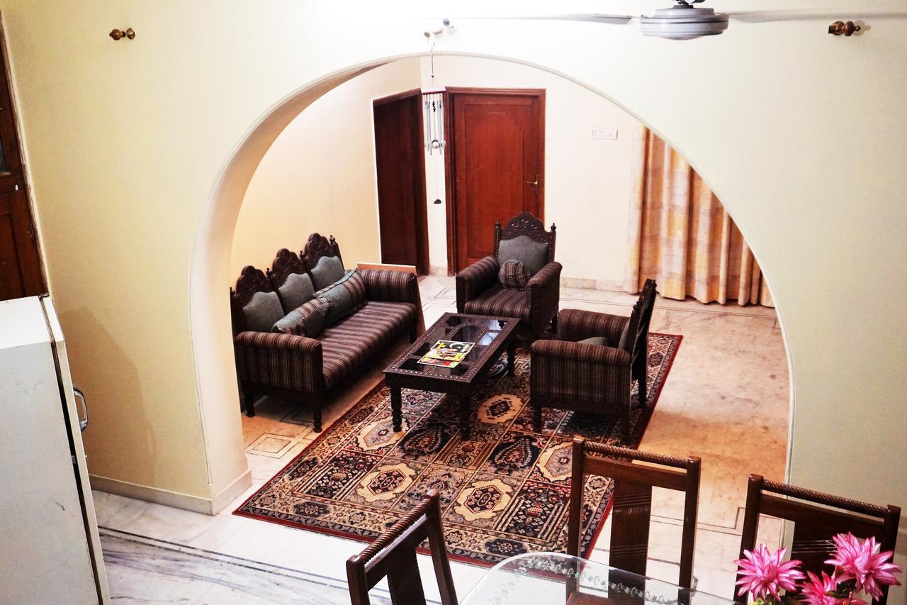 Lazy Mozo Backpackers Hostel Jaipur Exterior photo