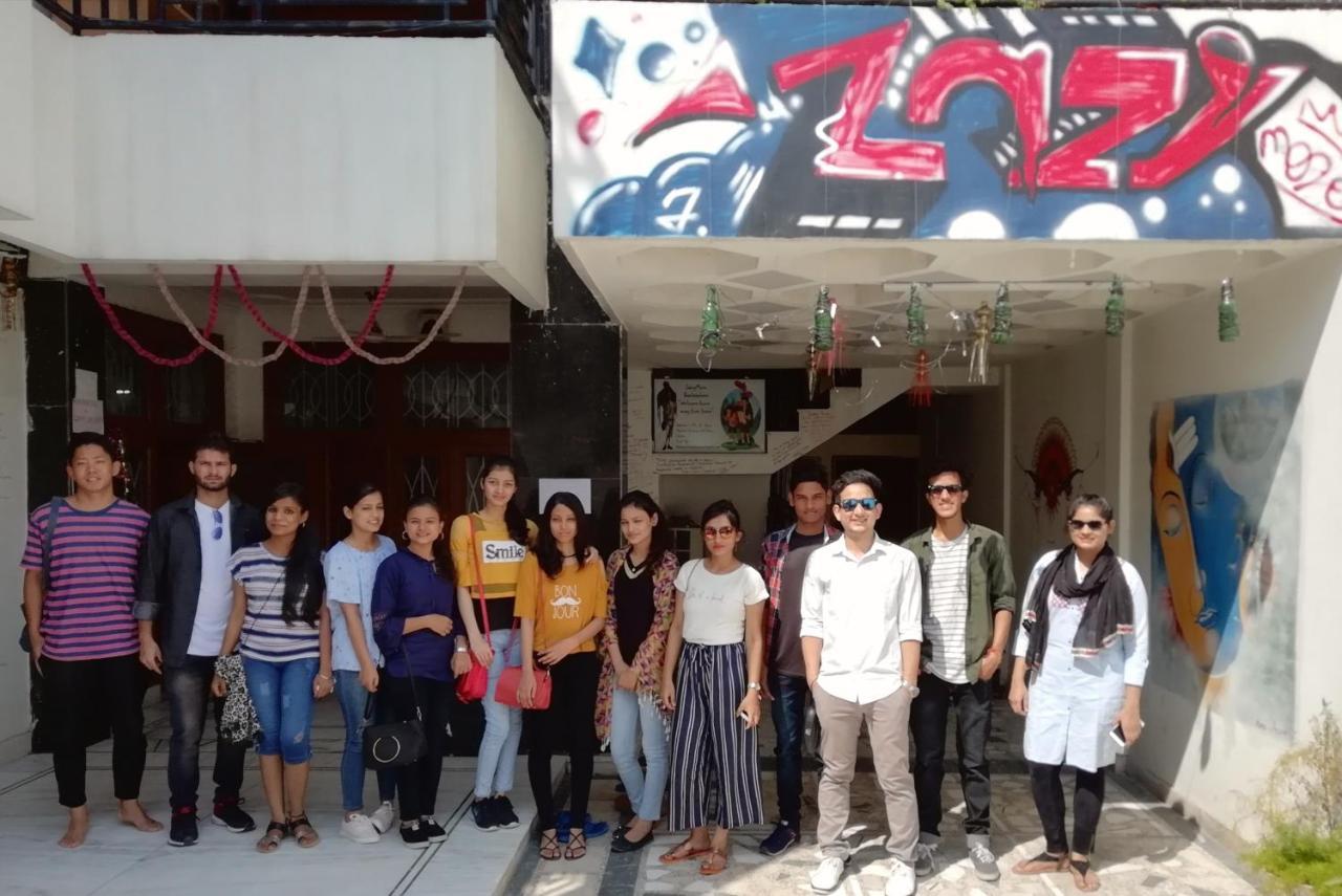 Lazy Mozo Backpackers Hostel Jaipur Exterior photo